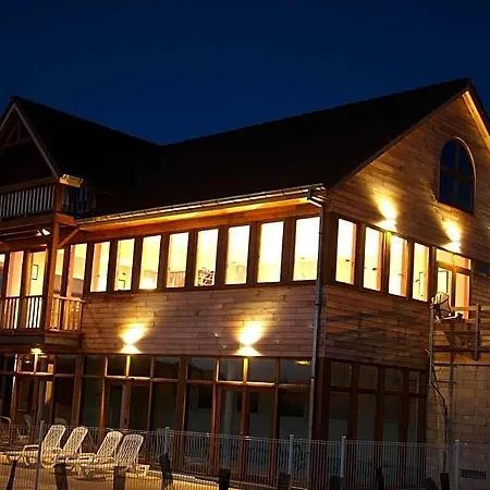 Domaine Du Val 3*